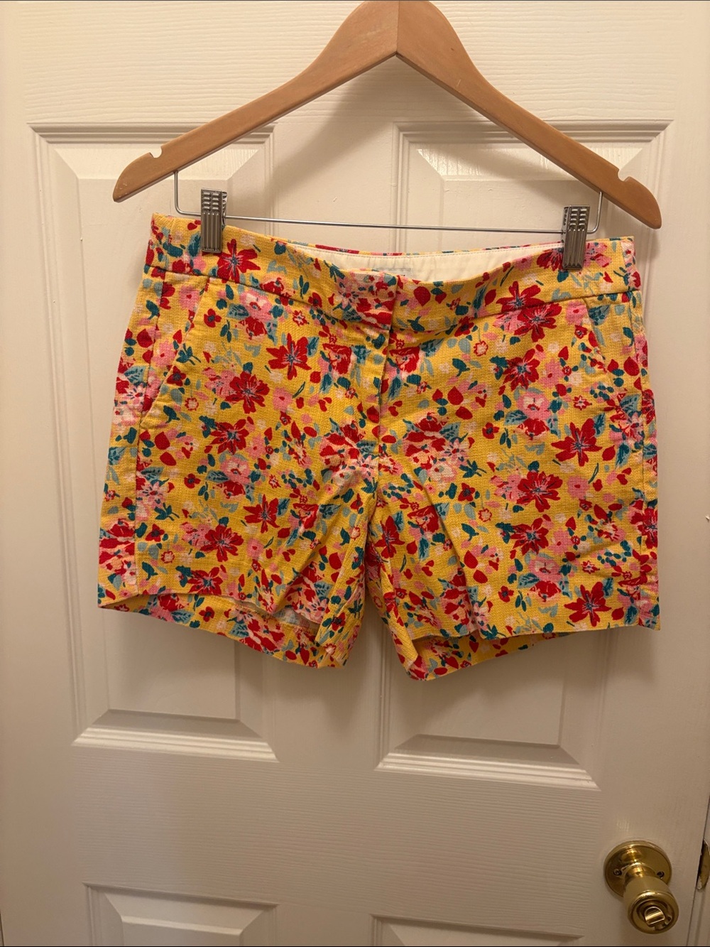 J. Crew Yellow Floral Cotton Bermuda Shorts A078 size 6
